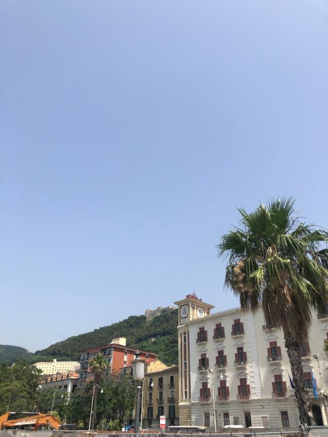 Il Cuore Di 萨莱诺 外观 照片